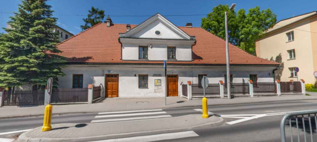 Dwór Dolnowiejski/Biblioteka Pedagogiczna w Myślenicach